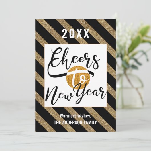 Cheques to new Year Elegant Script Festive Gold Feestdagenkaart (Staand voorkant)