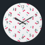 Cherry Aesthetics Cherry Pattern White Grote Klok<br><div class="desc">Het minimalistische patroon van de zoete kersen in rood en wit is delicaat en perfect voor een zomerbruiloft.</div>