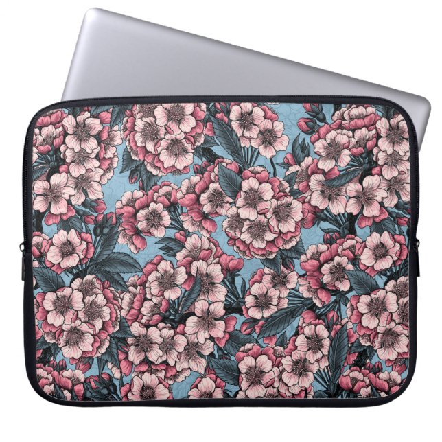 Cherry bloesem in roze en blauw laptop sleeve (Voorkant)