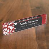 Cherry Blossom Red Black en White Hair and Makeup Naambordje (Zijkant)