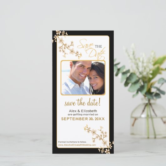 Cherry Blossom Save the Date Fotokaart (goud/zwart (Staand voorkant)