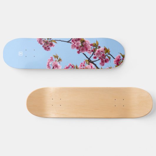 Cherry Blossom Skateboard van Evlear (Horizontaal)