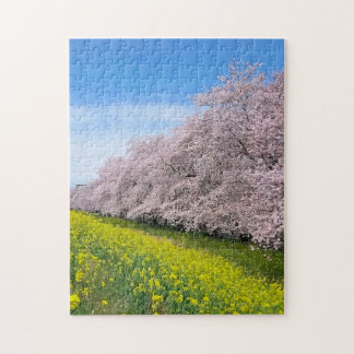 Cherry Blossoms and Yellow Flowers Legpuzzel