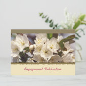 Cherry Blossoms Engagement Invitation Kaart (Staand voorkant)