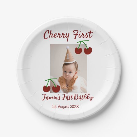 Cherry eerste gelukkige verjaardagsfoto kinder mod papieren bordje (Voorkant)