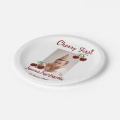 Cherry eerste gelukkige verjaardagsfoto kinder mod papieren bordje (Gekanteld)