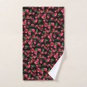 Cherry Fruit op zwart  Bad Handdoek (Handdoek)