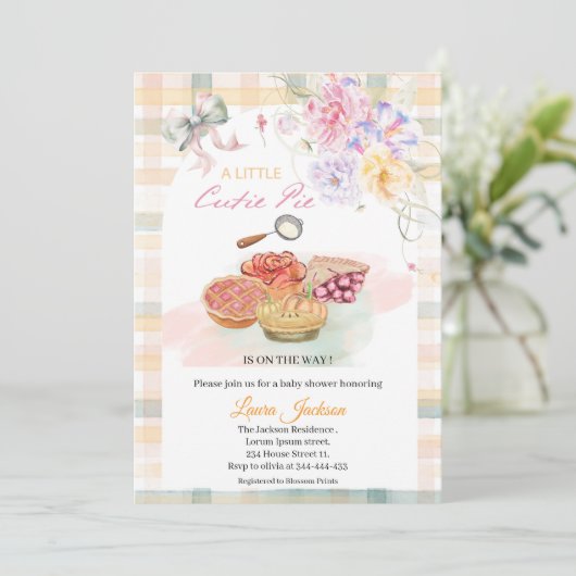 Cherry Little Cutie Pie Pastel Gingham Baby shower Kaart (Staand voorkant)