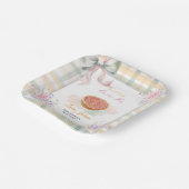 Cherry Little Cutie Pie Pastel Gingham Baby shower Papieren Bordje (Gebogen)