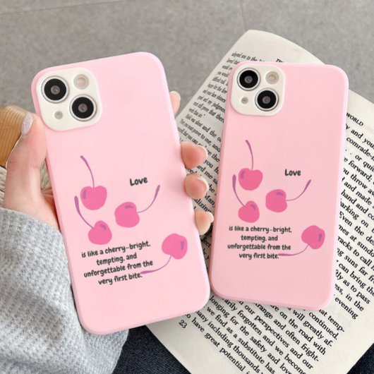 Cherry Love – Pop Art Kersen - Valentijnsdag iPhone 15 Case