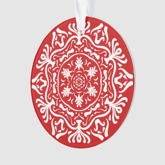 Cherry Mandala Ornament (voorkant)