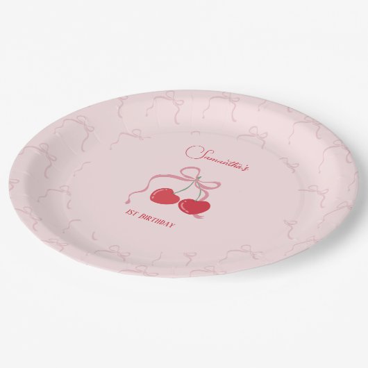 Cherry op Top Roze Bow Verjaardag Papieren Bordje (Gekanteld)