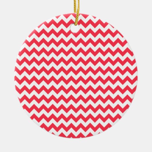 Cherry Red Chevron Zigzag Keramisch Ornament (Voorkant)