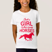 Cherry Red is een meisje dat van paarden houdt. T-shirt (Voorkant)