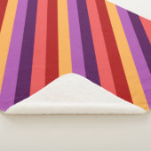 Cherry Red Violet Stripes Medium Sherpa Deken (3/4)