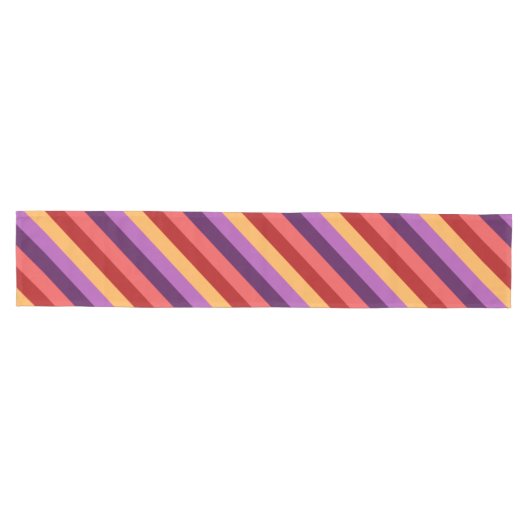 Cherry Red Violet Stripes Medium Tafelloper (Horizontaal)