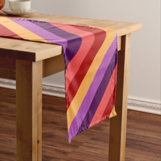 Cherry Red Violet Stripes Medium Tafelloper