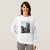 Cherry Street Scene met Alaska Bldg T-shirt (Voorkant volledig)
