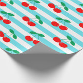 Cherry Stripe Pattern – Retro Fruit Gift & Decor Cadeaupapier (Hoek)
