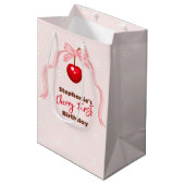 Cherry Sweet Birthday Medium Cadeauzakje (Voorkant Gekanteld)