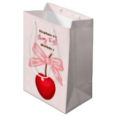Cherry Sweet Birthday Medium Cadeauzakje (Voorkant Gekanteld)