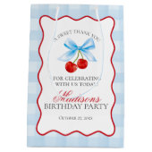 Cherry Sweet Blue Coquette Boog Verjaardagsgunsten Medium Cadeauzakje (Achterkant)