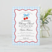 Cherry Sweet Blue Coquette Bow Gingham Baby shower Kaart (Staand voorkant)