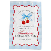 Cherry Sweet Blue Coquette Bow Vrijgezellenfeest F Medium Cadeauzakje (Achterkant)