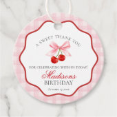 Cherry Sweet Pink Coquette Bow Verjaardagskring Bedankjes Labels (Voorkant)