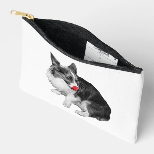 Cherry Wink Pouch Etui (Open)