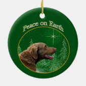 Chesapeake Bay Retriever Peace Keramisch Ornament (Achterkant)
