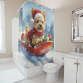 Chesapeake Bay Terrier Hond in Sledge Kerstmis Douchegordijn (In situ)