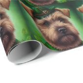Chesapeake Bay Terrier in St. Patrick's Day Dress Cadeaupapier (Rol Hoek)