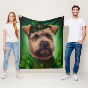 Chesapeake Bay Terrier in St. Patrick's Day-jurk Fleece Deken