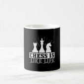 Chess - Chess is net leven Koffiemok (Center)