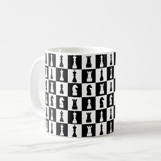 Chess Game Figures Black and White Pattern Koffiemok (Voorkant links)