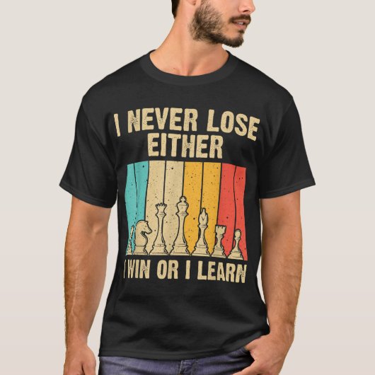 Chess Mindset Quote Retro Design T-shirt (Voorkant)