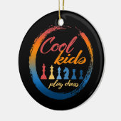 Chess Player Cool Kinder Play Chess Board Game Keramisch Ornament (Links)
