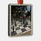 Chess spelen op Bali Metalen Ornament (Rechts)