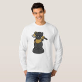 Chess-stuk Rook bij Chess met Ax T-shirt (Voorkant volledig)