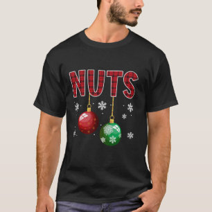 Chest Nuts Matching Chestnuts Funny Kerstcoup T-shirt