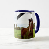 Chestnut Paarten die een bankiersboom bedienen, Mok (Voorkant rechts)