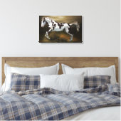 Chestnut Splash Lijst Tovero Paint Horse Canvas Afdruk (Insitu (Slaapkamer))