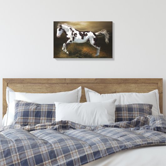 Chestnut Splash Lijst Tovero Paint Horse Canvas Afdruk (Insitu (Slaapkamer))