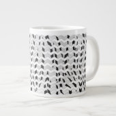 Cheveron Tiger Black en White Print Grote Koffiekop (Voorkant rechts)
