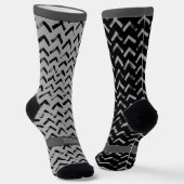 Chevron Black and Grey Name on Mismatch Sokken (Gebogen)