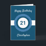 Chevron Blue 21st Birthday Kaart<br><div class="desc">Een gepersonaliseerde blauwe 21e verjaardagskaart,  die u gemakkelijk kunt personaliseren met de leeftijd die u nodig hebt,  samen met zijn naam op de voorzijde van de kaart. U kunt het binnenkaartbericht gemakkelijk personaliseren als u wilt. Deze gepersonaliseerde 21ste verjaardagskaart voor hem zou een geweldige kaart keepslag maken.</div>