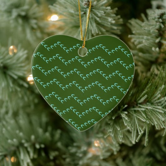 Chevron Blue Hearts Keramisch Bos Groen Ornament (Boom)