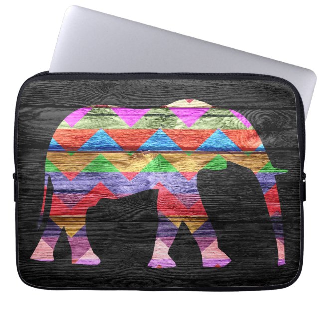 Chevron Elephant Pattern on Wood Laptop Sleeve (Voorkant)