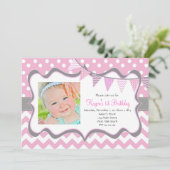 Chevron en Stippen Hanger Verjaardagsuitnodiging Kaart (Staand voorkant)